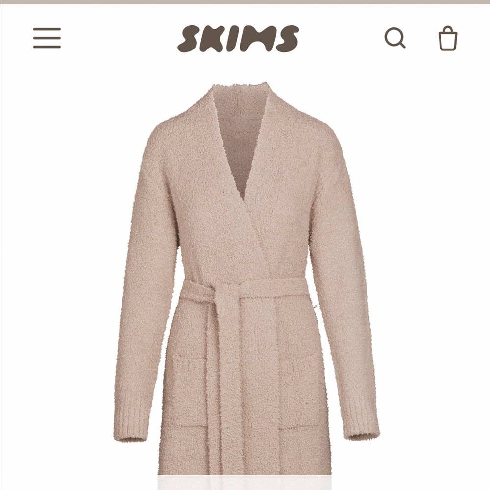 NWOT SKIMS $108 Cozy Knit short robe in stone